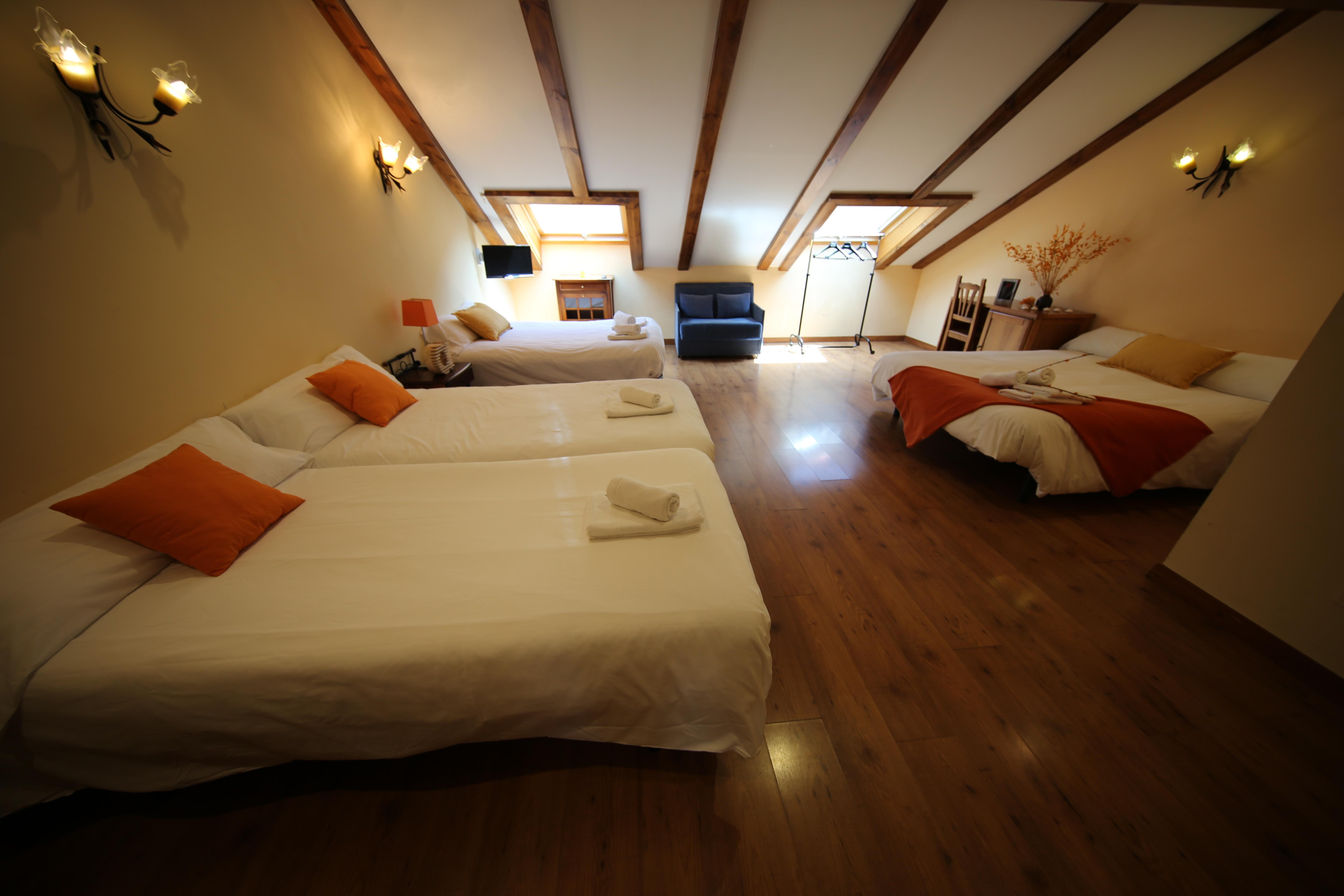 Alda Casco Antiguo Hotel Leon Bagian luar foto